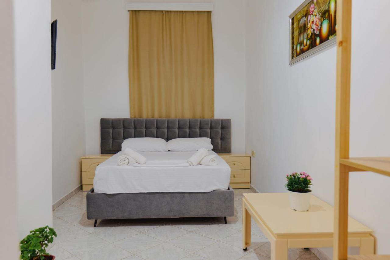 Hotel Casamia Sarande Ngoại thất bức ảnh