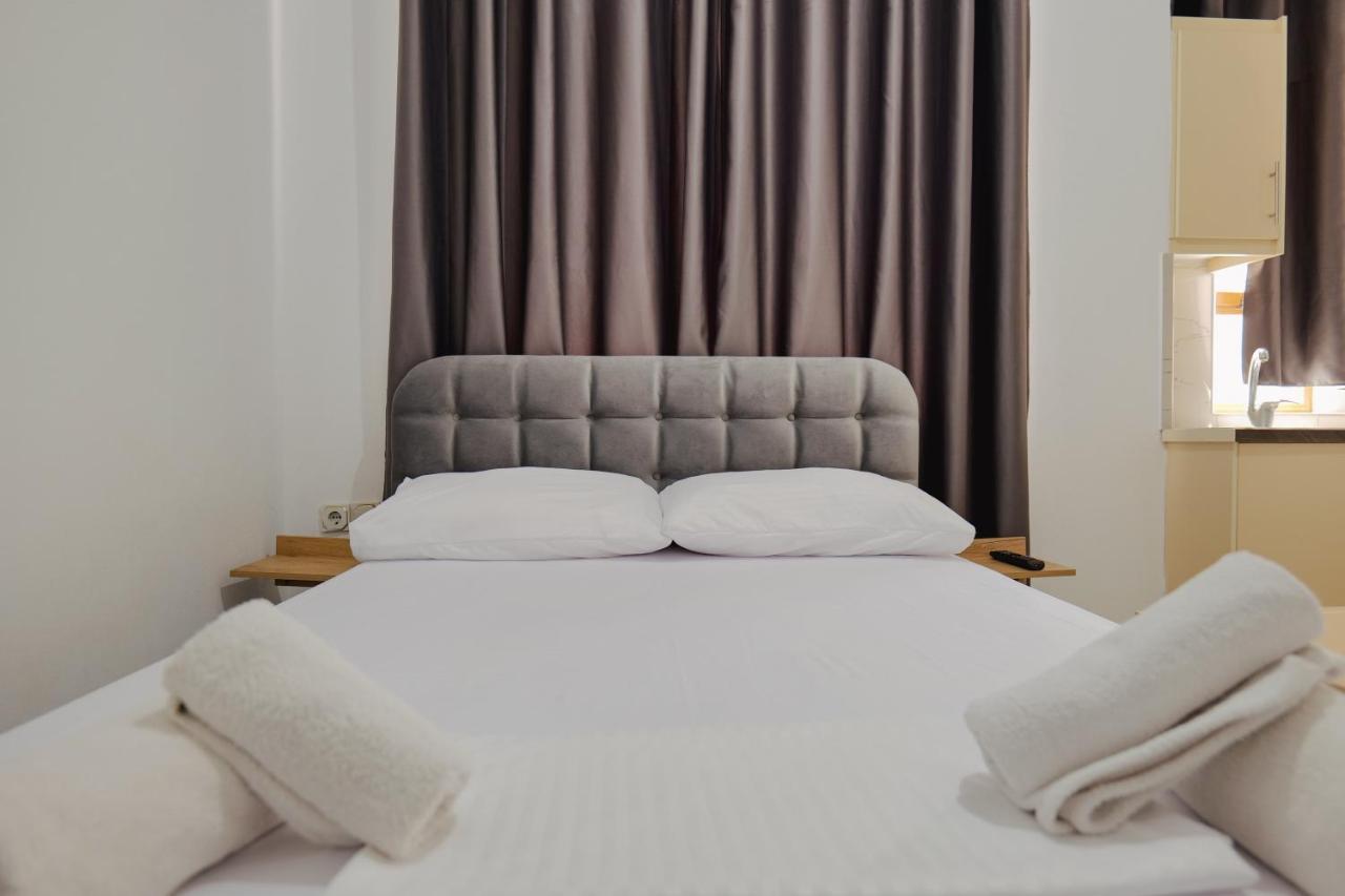 Hotel Casamia Sarande Ngoại thất bức ảnh